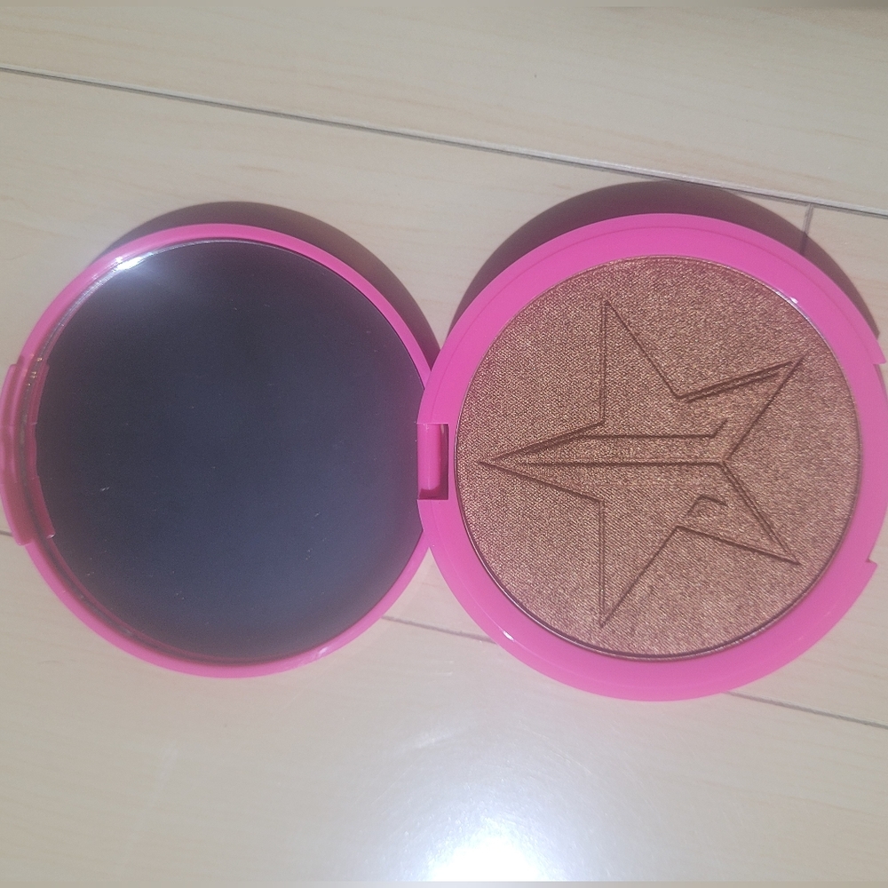 Jeffree Star Cosmetics Skin Frost - Dark Horse